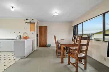 169B Clayton Road, Mangakakahi