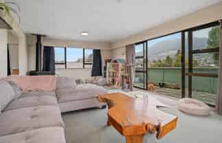 169B Clayton Road, Mangakakahi