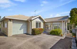 7 Angel Way, Stanmore Bay