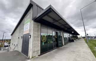 Prime Road Frontage Retail | Next to New World