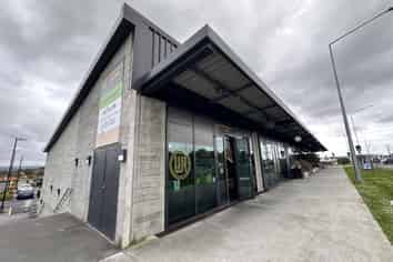 Prime Road Frontage Retail | Next to New World