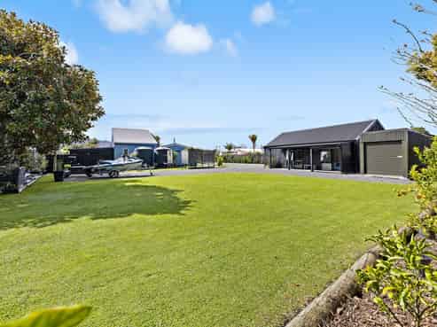 4A Riverside Drive, Point Wells