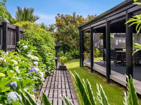 4A Riverside Drive, Point Wells