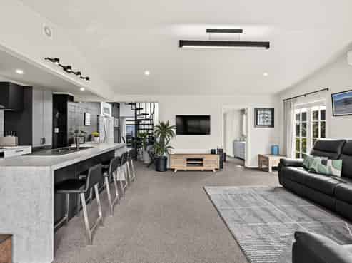 4A Riverside Drive, Point Wells