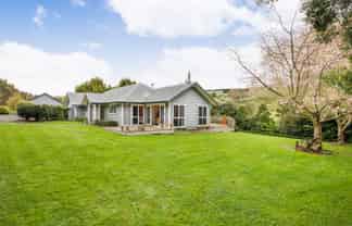 35 Oram Drive, Turitea