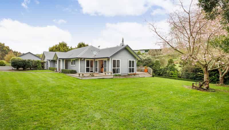 35 Oram Drive, Turitea