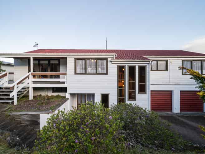 23 Russell Crescent, Western Heights