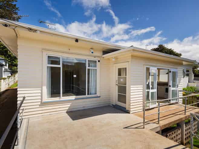 123 Mount Albert Road, Mount Albert