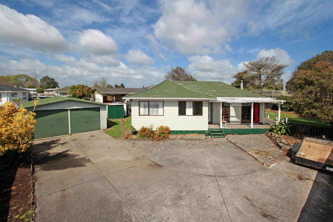 Under Contract - Bild 2