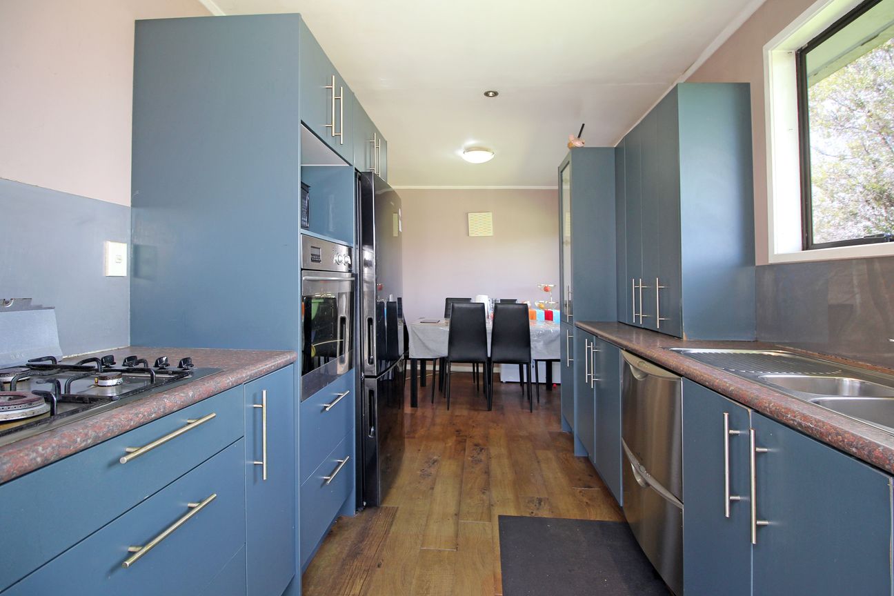 Under Contract - Bild 4