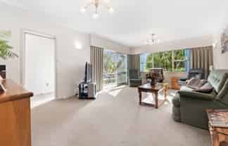 17 Kimber Hall Avenue, Mount Roskill