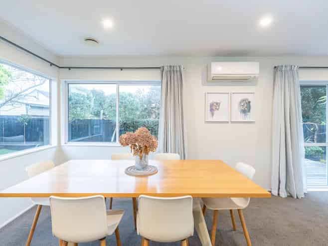 28A Renfrew Avenue, Sandringham