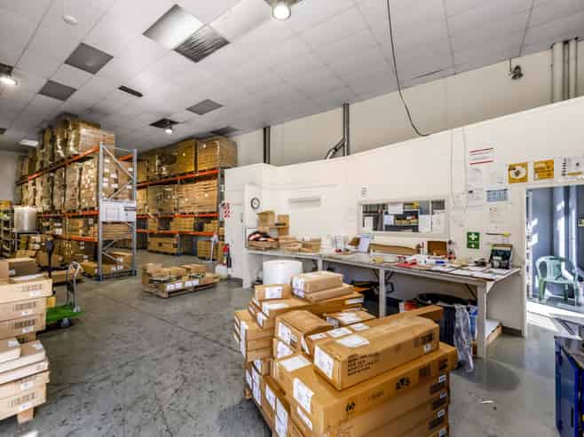 Tilt slab industrial - Tenant investment or vacant
