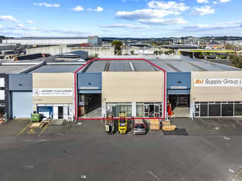 Tilt slab industrial - Tenant investment or vacant