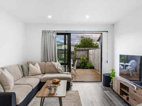 6/3 Abbotleigh Avenue, Te Atatu Peninsula