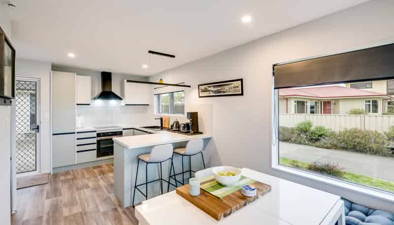 1/30 Meeanee Quay, Westshore