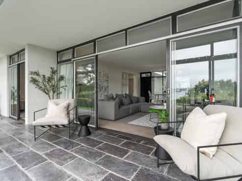 G8/45 Stanley Point Road, Devonport