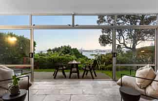 G8/45 Stanley Point Road, Devonport