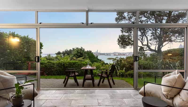 G8/45 Stanley Point Road, Devonport