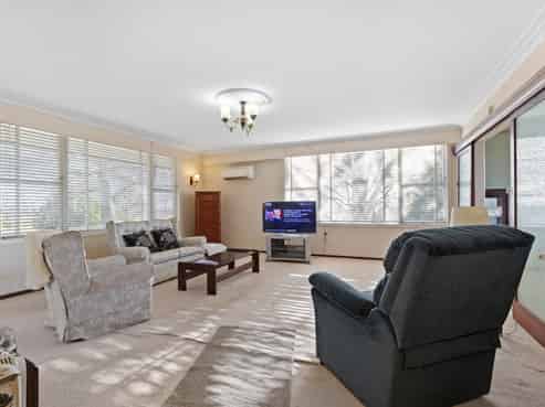 Big Home - Big Land - Development Opportunity