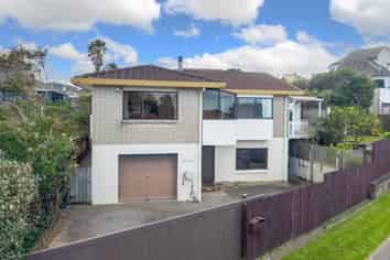 159 Clovelly Road, Bucklands Beach