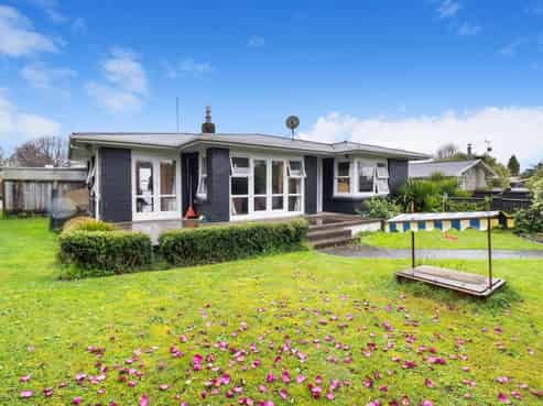 116 Scott Street, Leamington