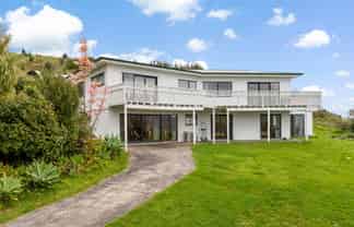 280 Kaipara Coast Highway, Helensville