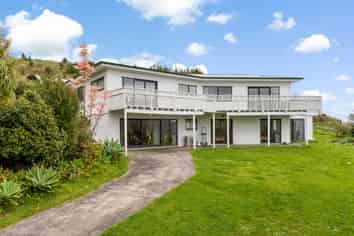 280 Kaipara Coast Highway, Helensville