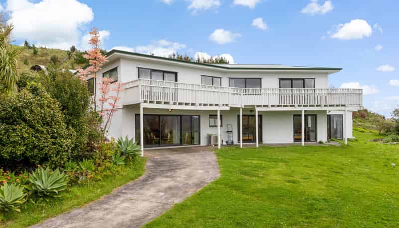 280 Kaipara Coast Highway, Helensville