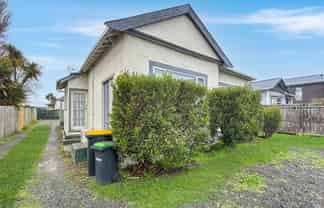 3/102 Barbour Street, Waltham
