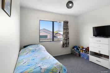 6 Italia Grove, Mount Wellington