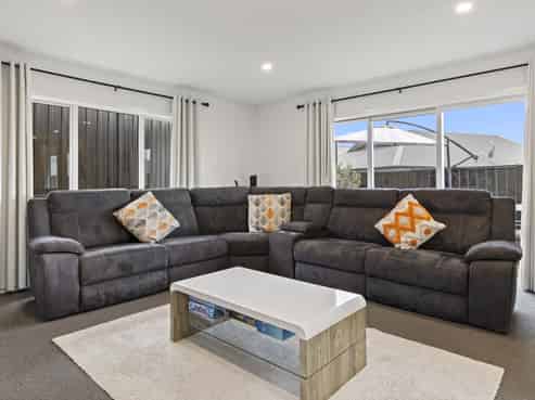 20 Mayfly Grove, Nukuhau