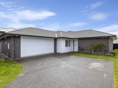 20 Mayfly Grove, Nukuhau