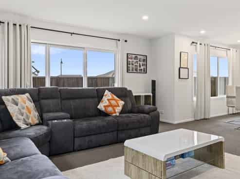 20 Mayfly Grove, Nukuhau