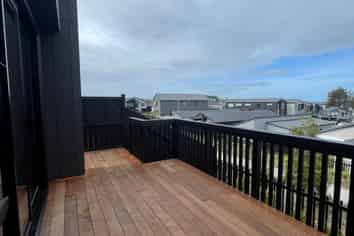 9 Arawaru Avenue, Orewa
