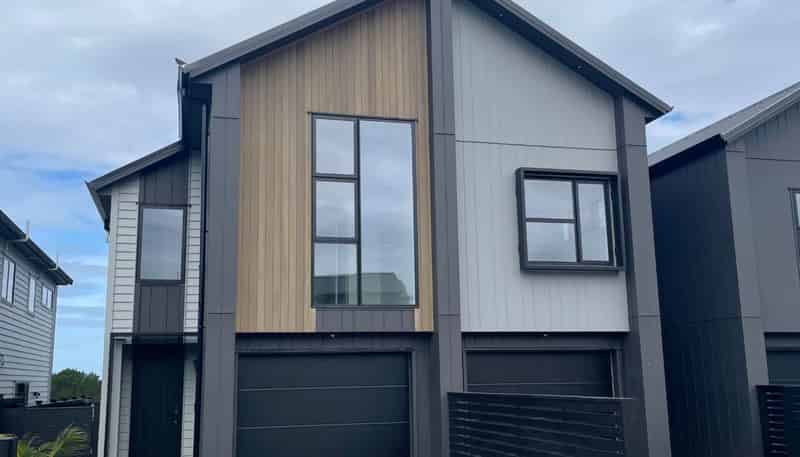 9 Arawaru Avenue, Orewa
