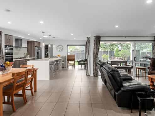 53 Herbert Road, Queenwood