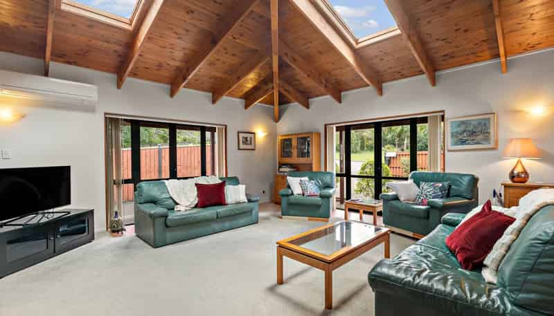 1/270 Beach Road, Campbells Bay
