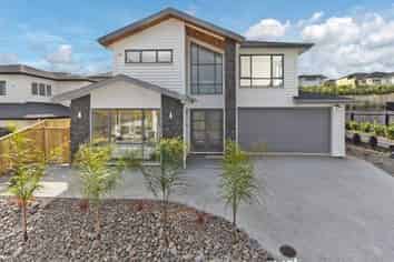 10 Syd Grant Crescent, Orewa
