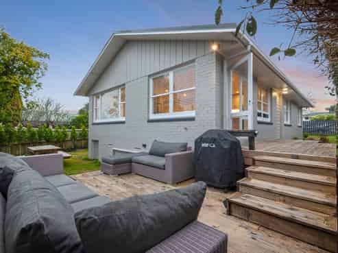 52 Wiseley Road, Hobsonville