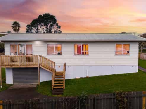 5 Flaunty Place, West Harbour