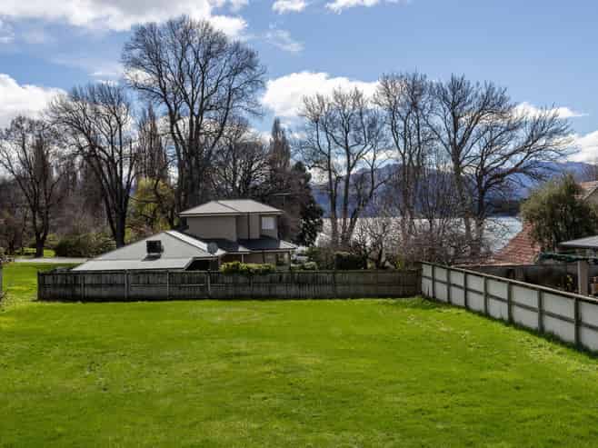 3 Stonebridge Close, Wanaka