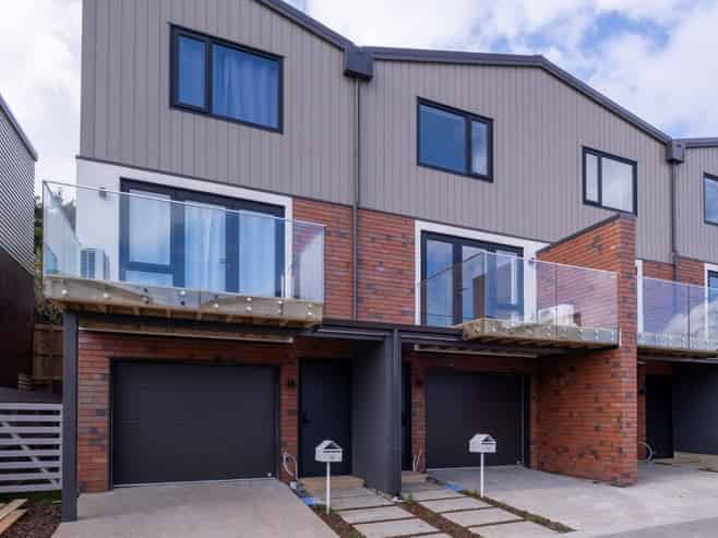 14  Te Puketoka Lane, Mangere