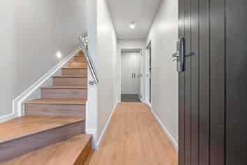 4202D & E Great North Road, Glendene