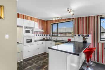 6 Porritt Place, Waipukurau and Surrounds