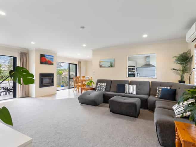92 Third View Avenue, Beachlands