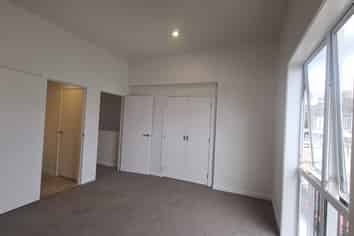 8/30 Adventure Drive, Whitby