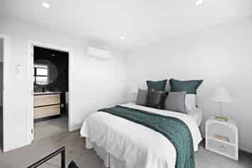 33B Isobel Hodgson Drive, Cambridge