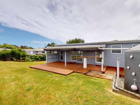 11 Ramona Avenue, Waitarere Beach