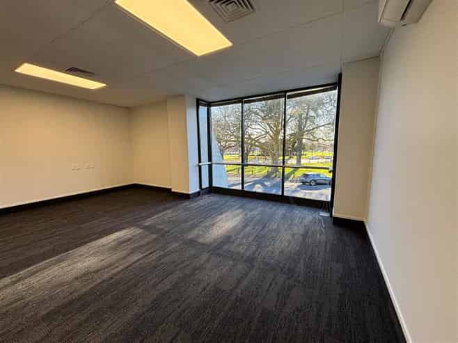 Parkview Offices in Frankton